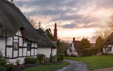 is Coton In The Elms thatch roofing popular